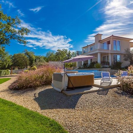 Villa Roko Malinska Exteriér fotografie