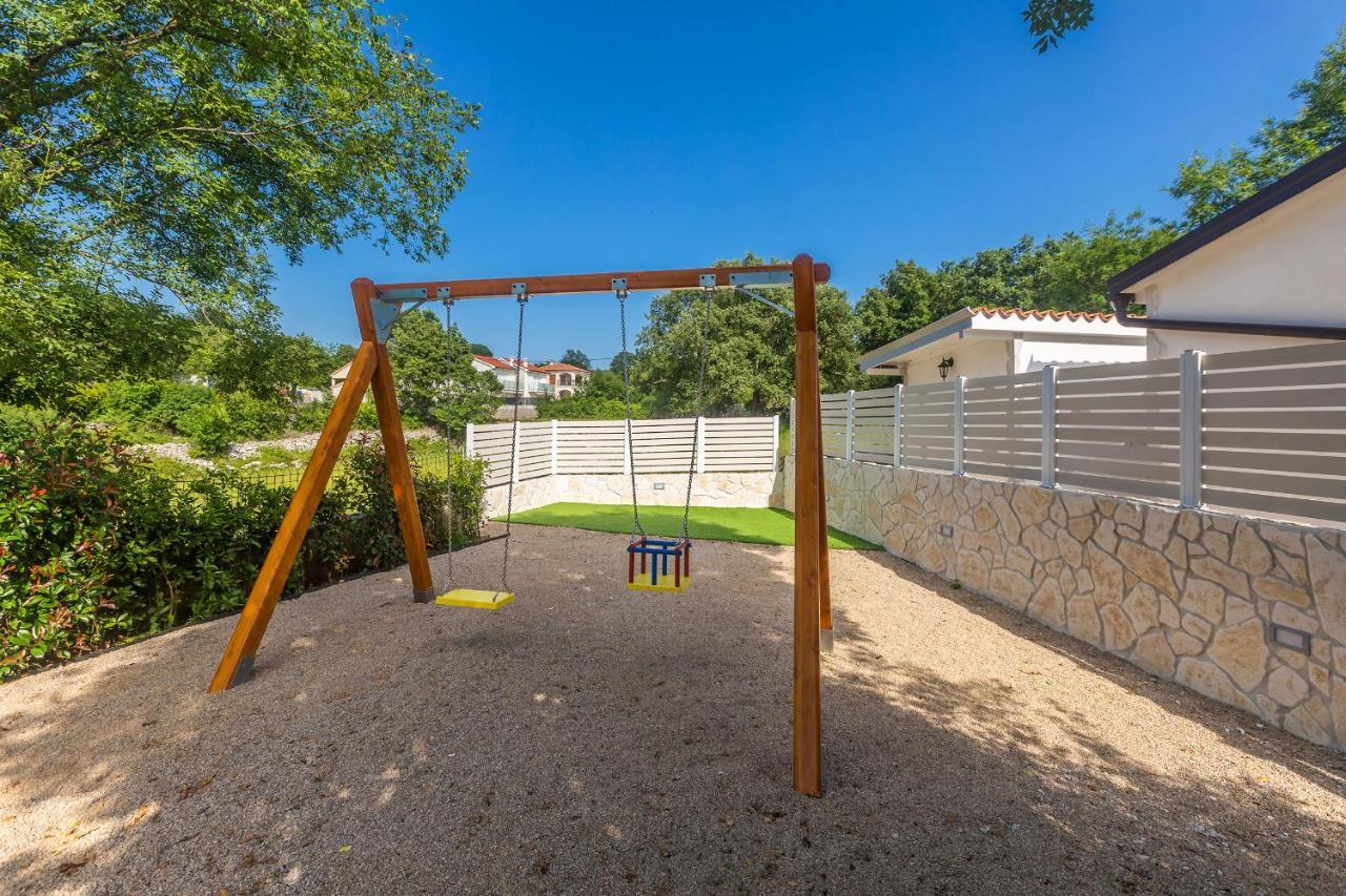 Villa Roko Malinska Exteriér fotografie